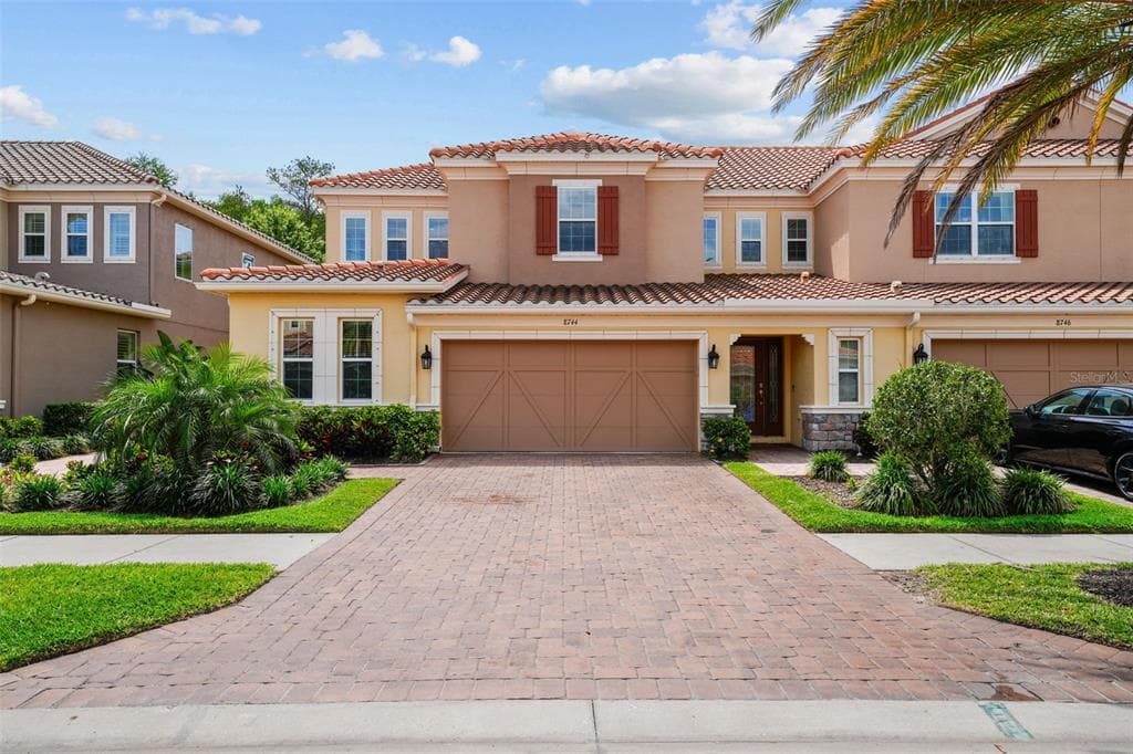 8744 TERRACINA LAKE DRIVE TAMPA, FL 33625