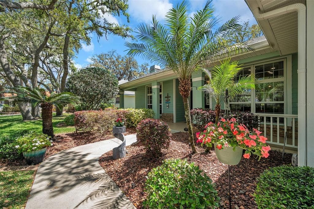 1552 JUTLAND DRIVE TRINITY, FL 34655