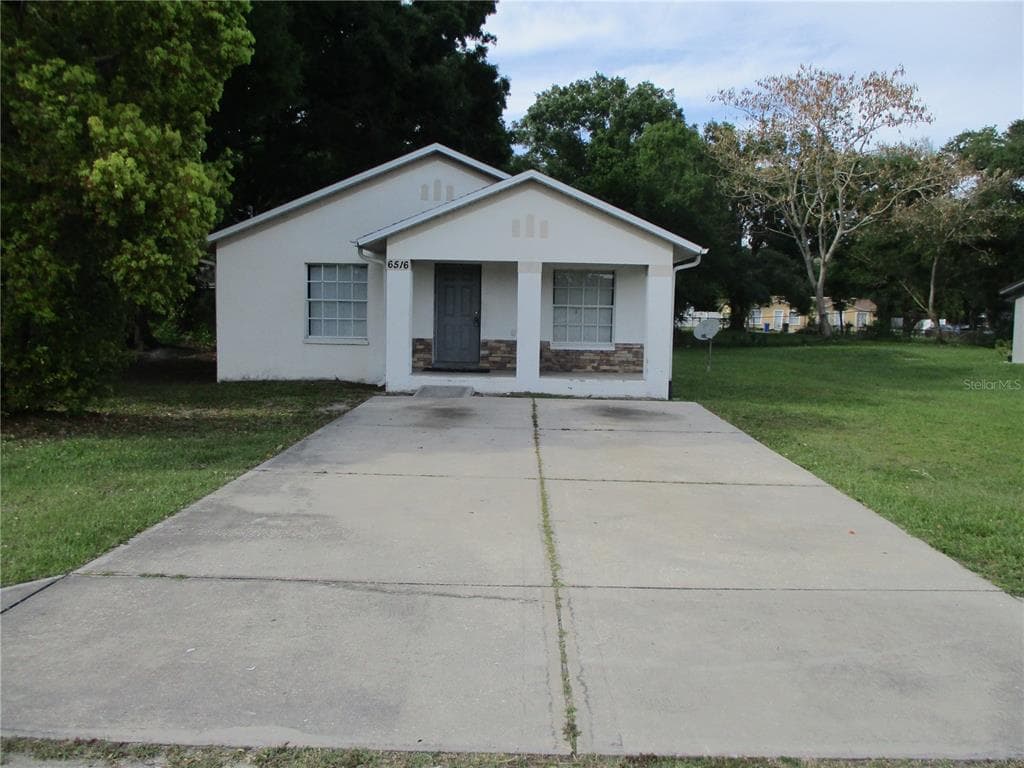 6516 E 23RD AVENUE TAMPA, FL 33619