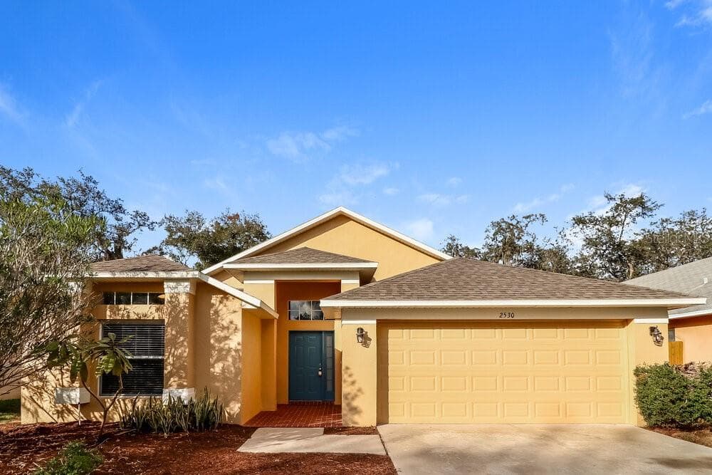 2530 SIENA WAY VALRICO, FL 33596