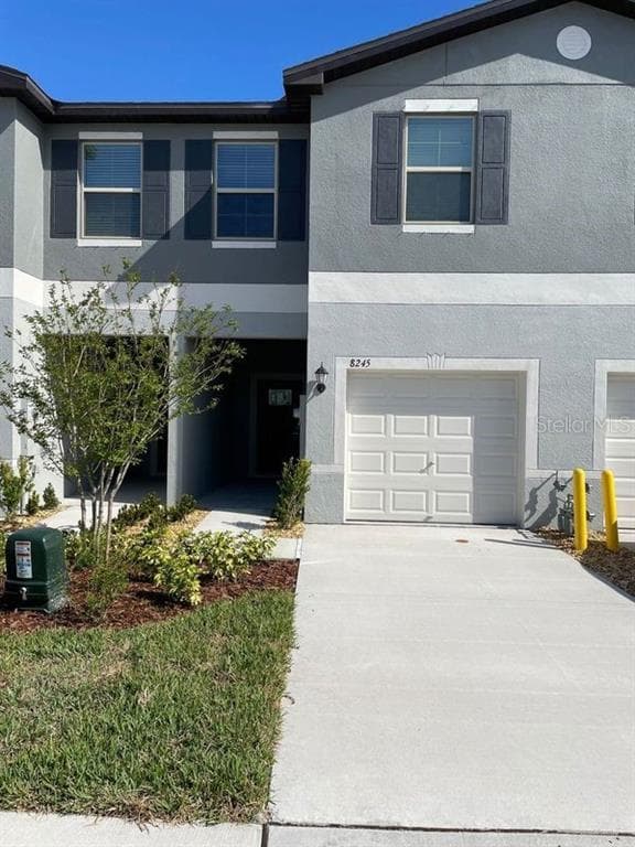 8245 CRESCENT OAKS DRIVE NEW PORT RICHEY, FL 34655