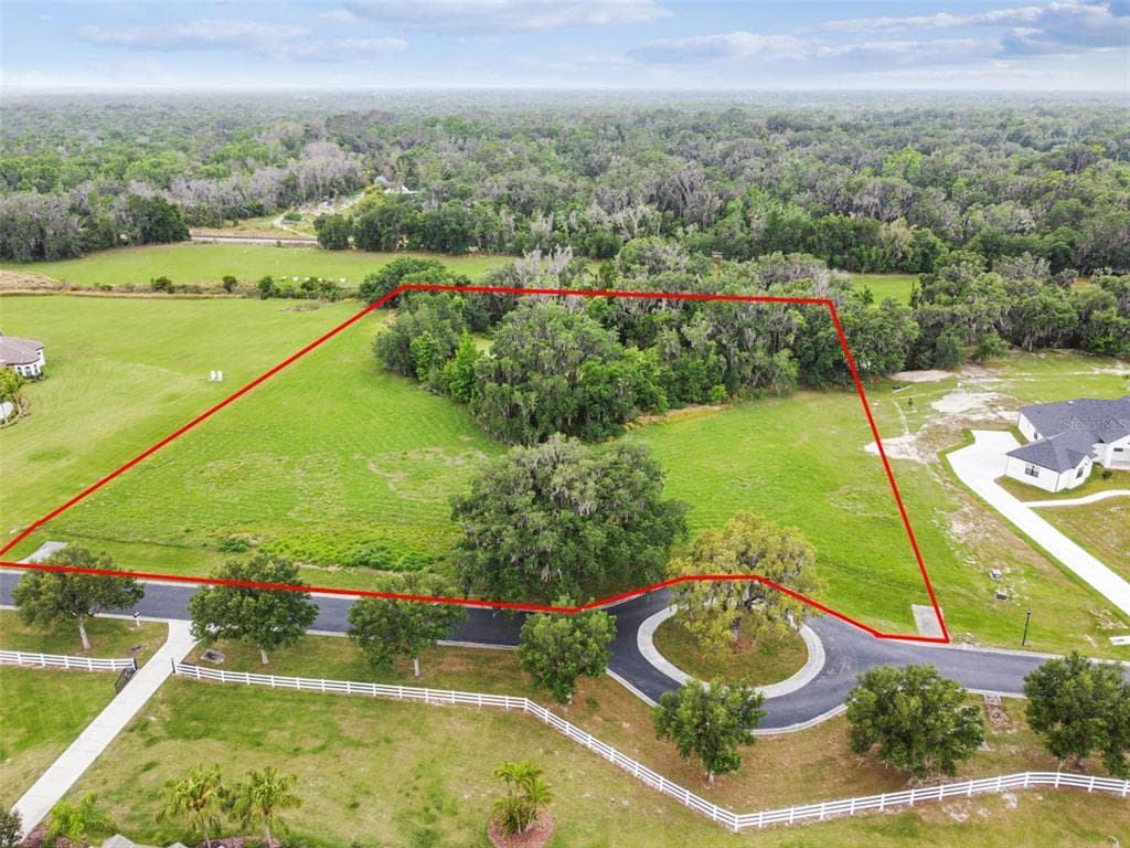 117 ALAFIA ESTATES LANE PLANT CITY, FL 33567