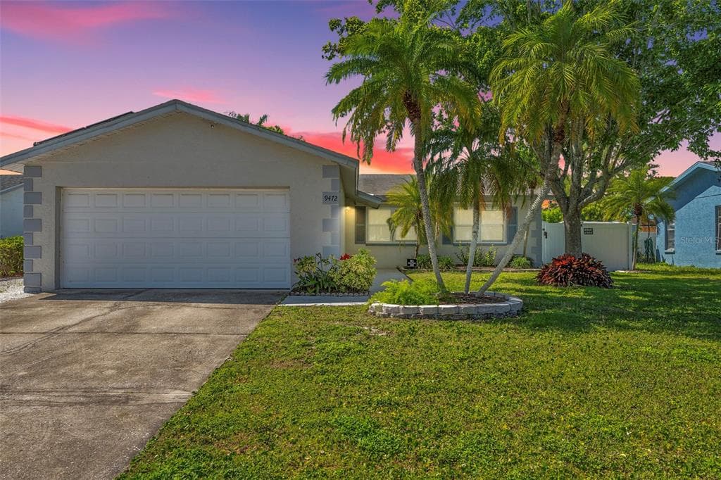 9472 86TH AVENUE SEMINOLE, FL 33777