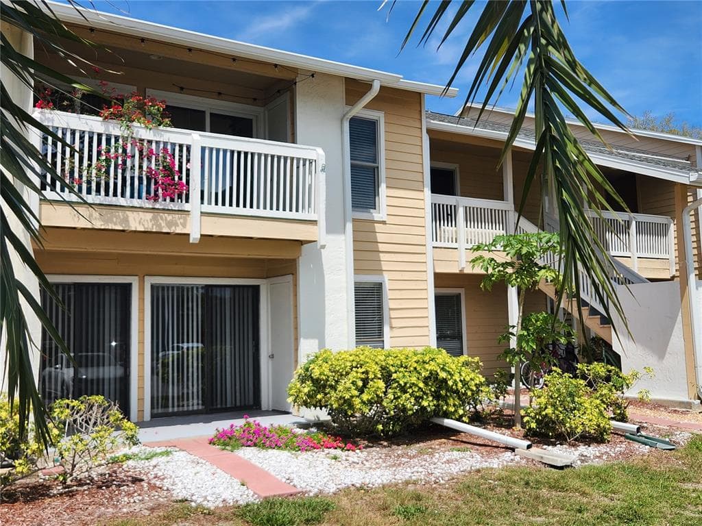 455 ALT 19 S UNIT 117 PALM HARBOR, FL 34683
