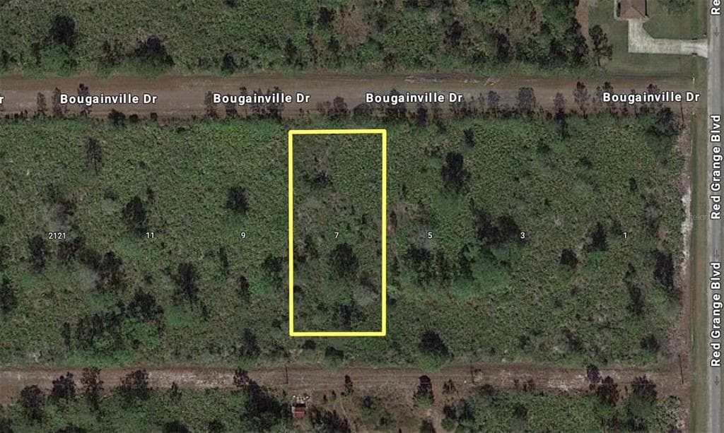 8 BOUGAINVILLE DRIVE INDIAN LAKE ESTATES, FL 33855