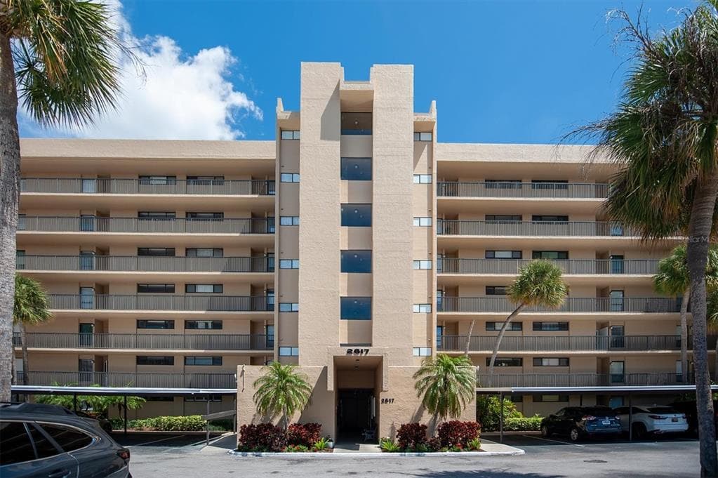 2617 COVE CAY DRIVE UNIT 205 CLEARWATER, FL 33760