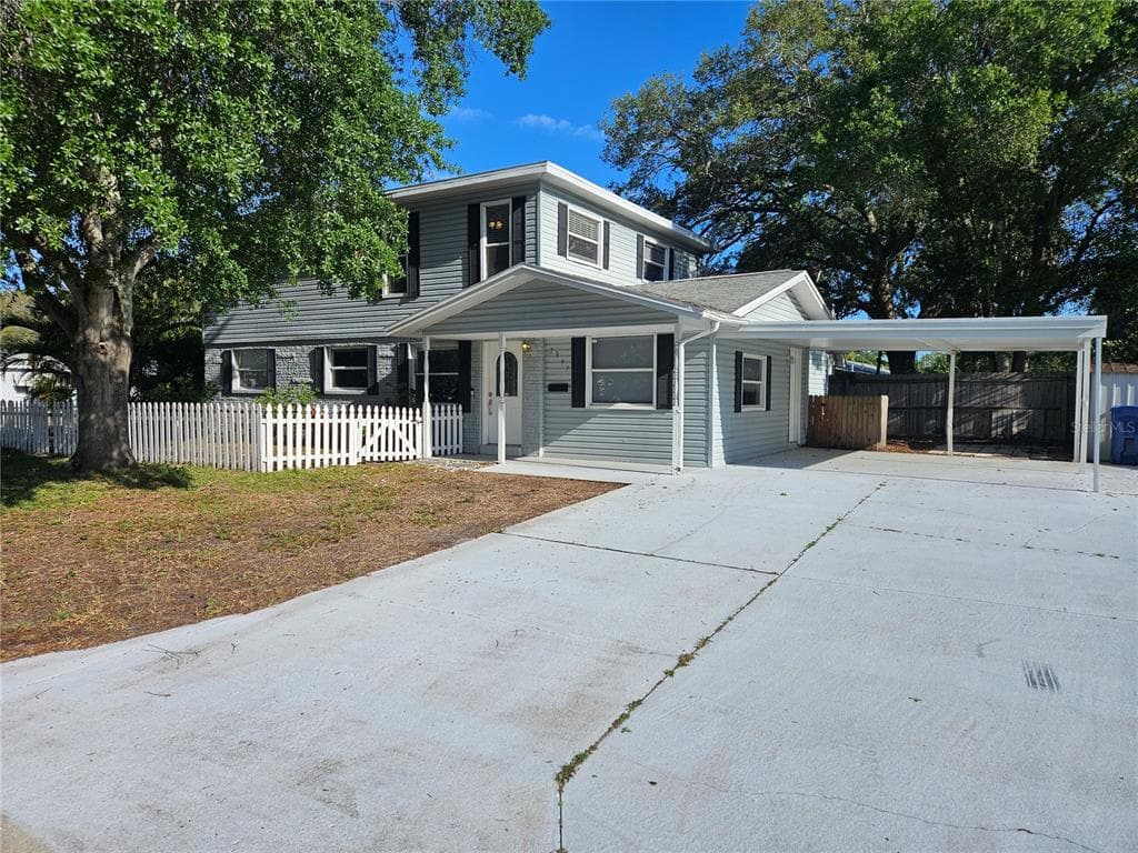 7991 24TH AVENUE N ST PETERSBURG, FL 33710