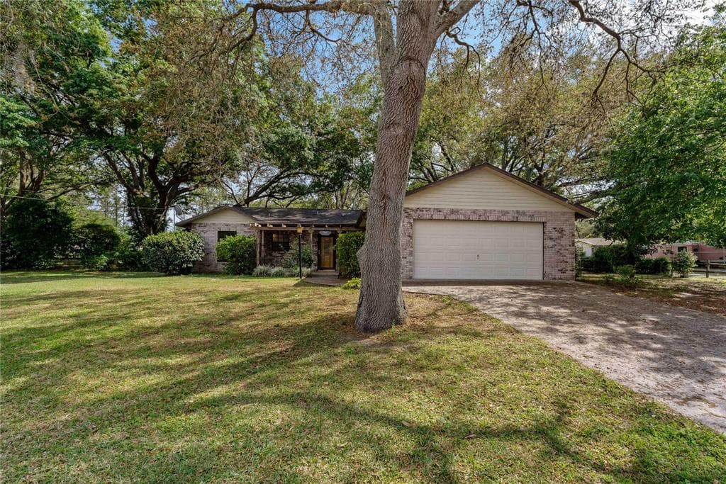 39810 SUNBURST DRIVE DADE CITY, FL 33525