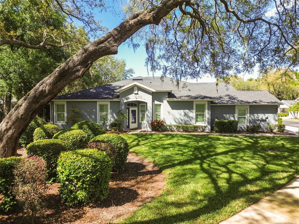 10716 ASHFORD OAKS DRIVE TAMPA, FL 33625
