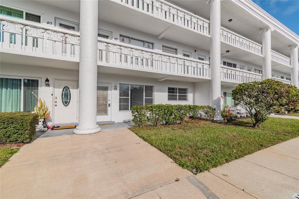 2454 AUSTRALIA WAY E UNIT 18 CLEARWATER, FL 33763