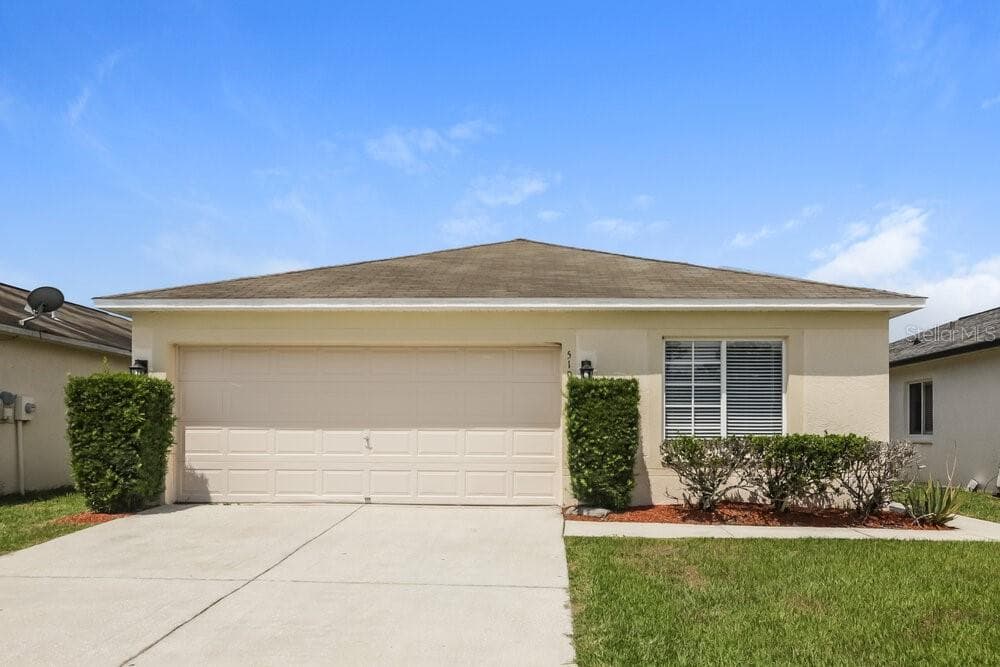 519 LINDSAY ANNE COURT PLANT CITY, FL 33563