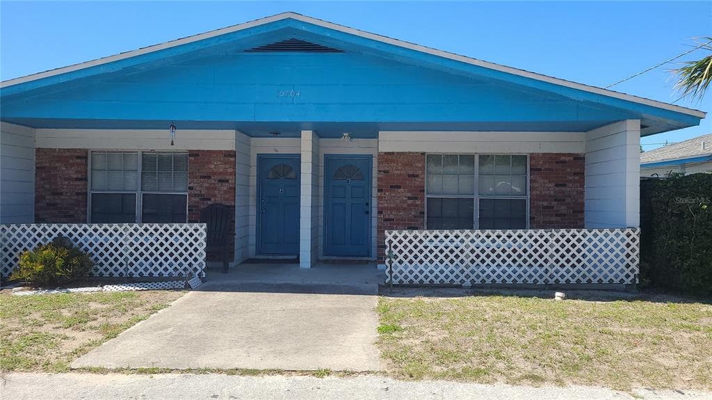 10704 N 15TH STREETS UNIT B TAMPA, FL 33612