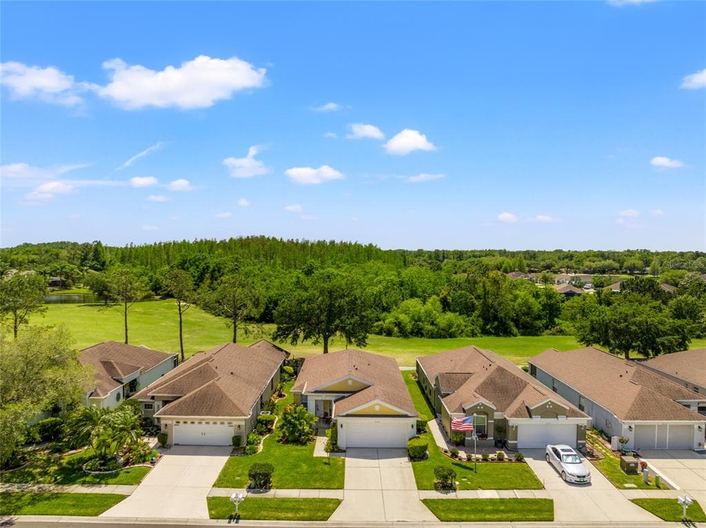 26520 WHIRLAWAY TERRACE WESLEY CHAPEL, FL 33544