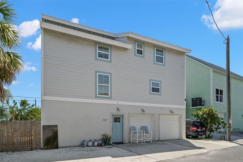 113 94TH AVENUE TREASURE ISLAND, FL 33706