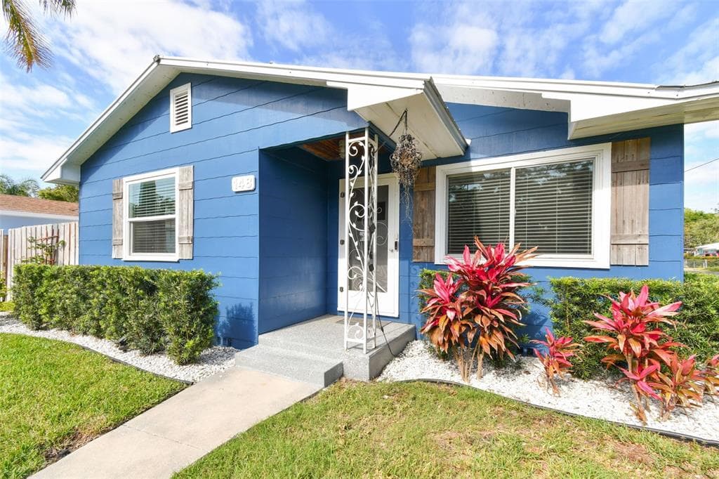 148 HIGHLAND AVENUE