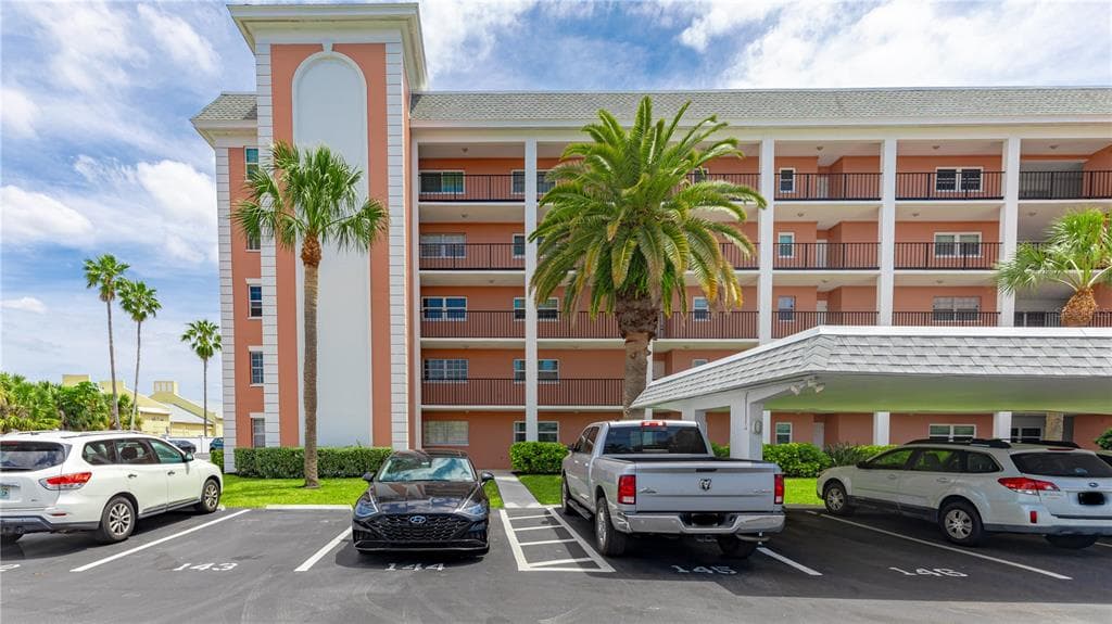 6960 20TH AVENUE N UNIT 210 ST PETERSBURG, FL 33710