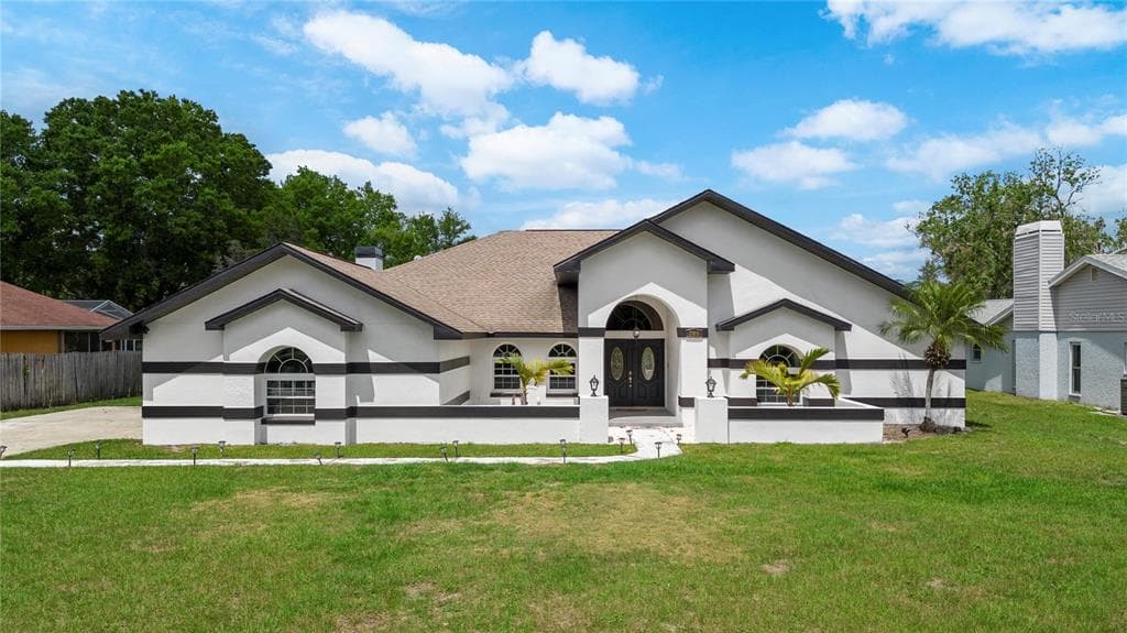 705 CHANCELLAR DRIVE