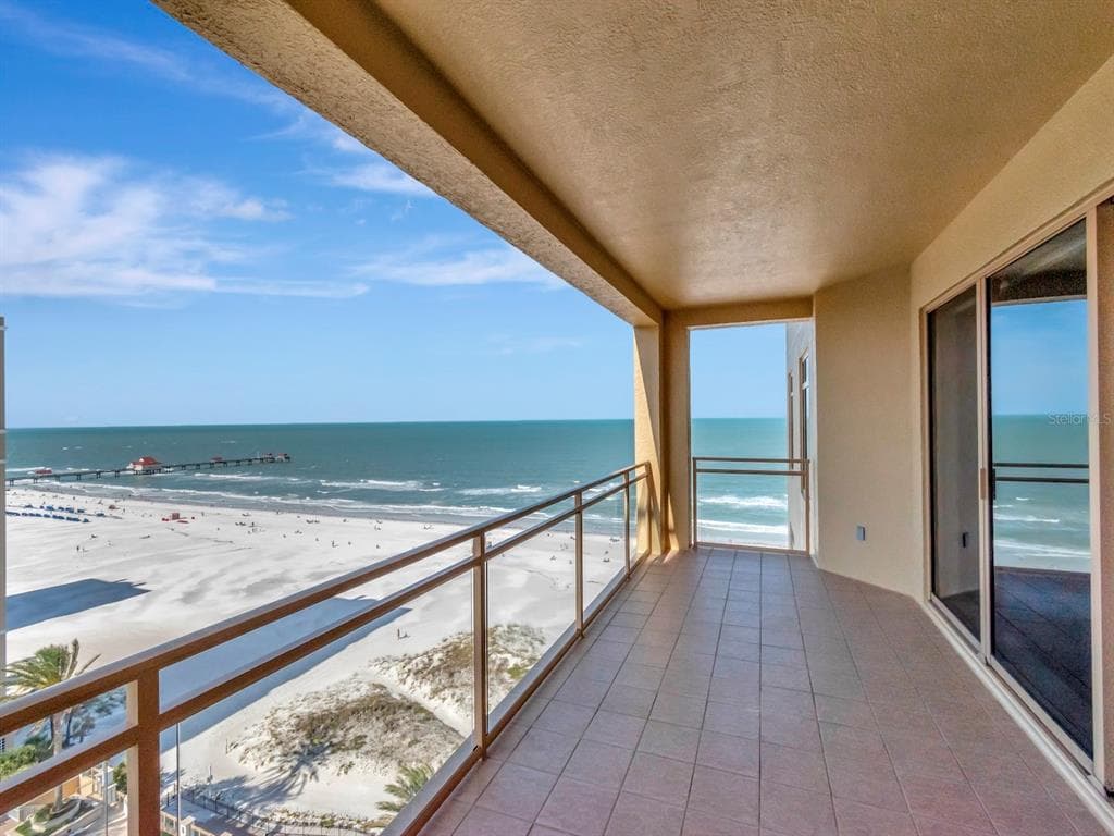 11 BAYMONT STREET UNIT 1203