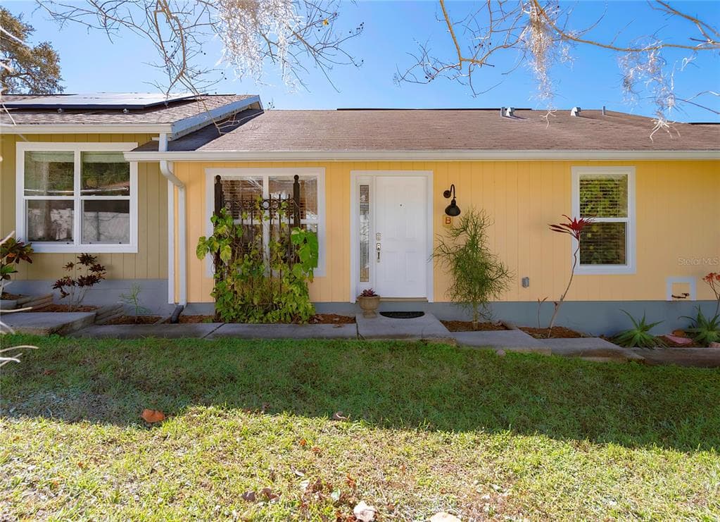 1848 N WASHINGTON AVENUE UNIT B CLEARWATER, FL 33755