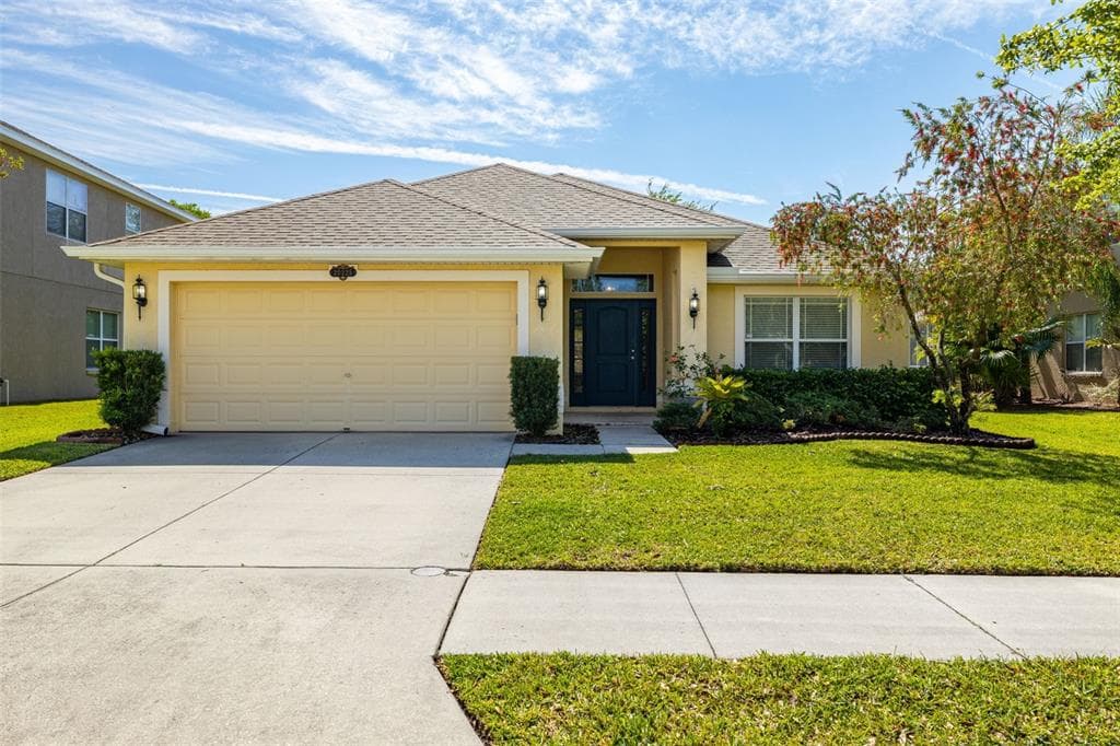 20225 NATURES SPIRIT DRIVE TAMPA, FL 33647