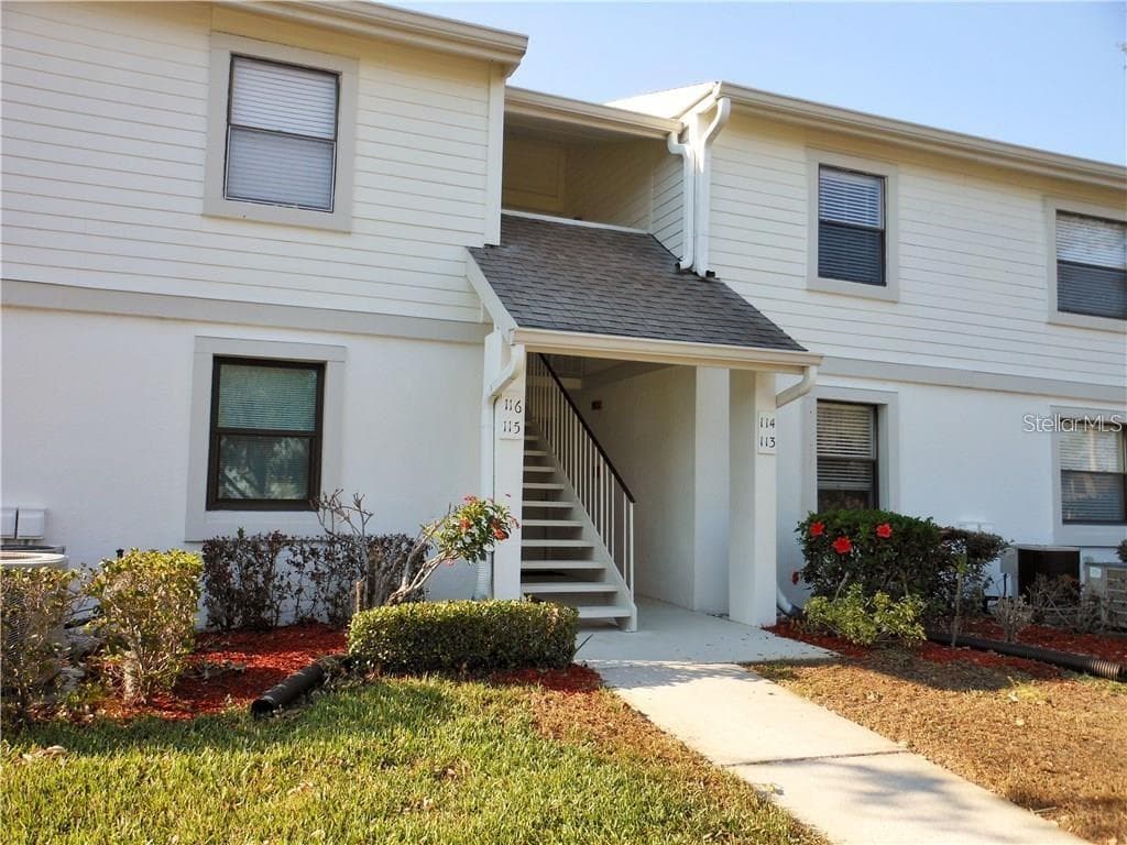 114 WINDWARD PLACE UNIT 14 OLDSMAR, FL 34677