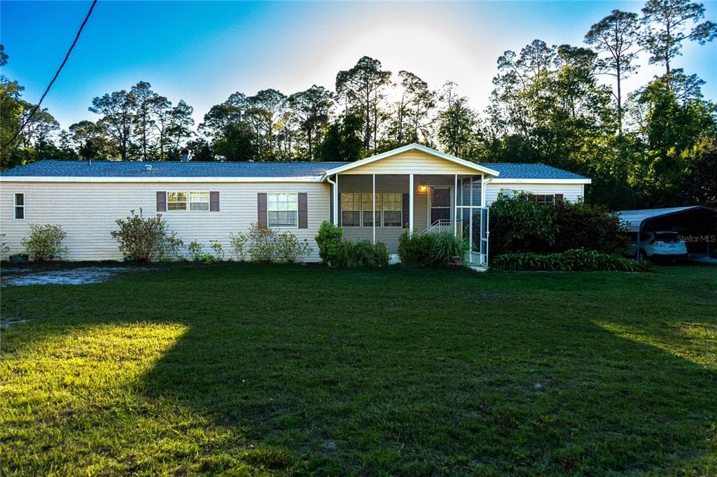 147 RILEY LAKE DRIVE HAWTHORNE, FL 32640