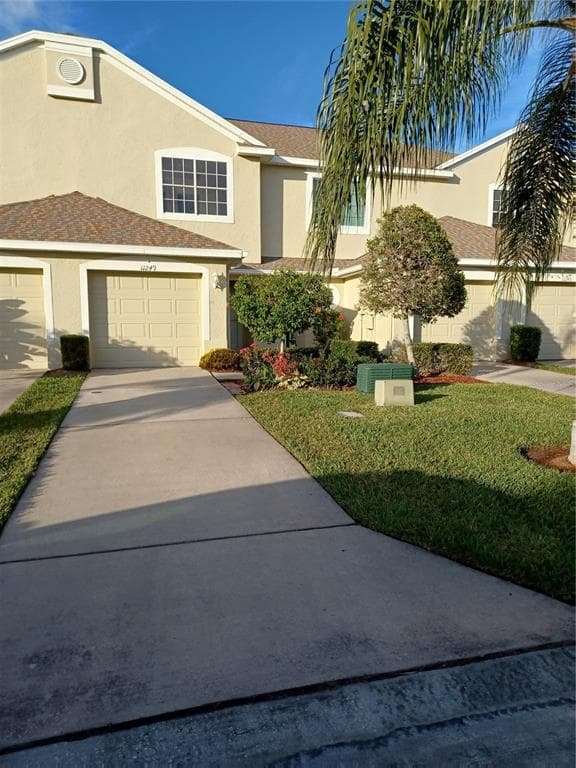 11249 KAPOK GRAND CIRCLE