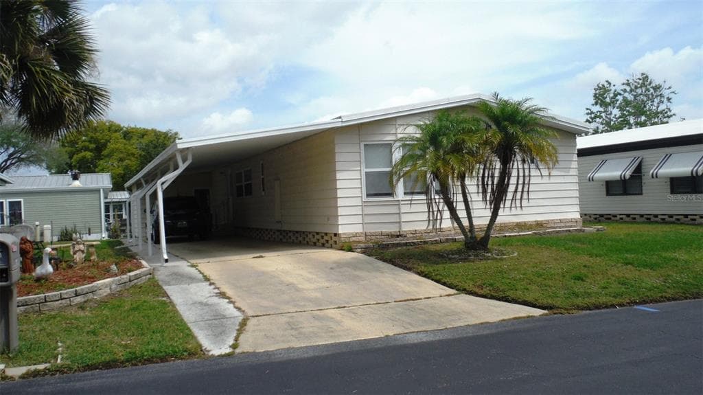 151 PINEWOOD TERRACE UNIT 18 SAFETY HARBOR, FL 34695