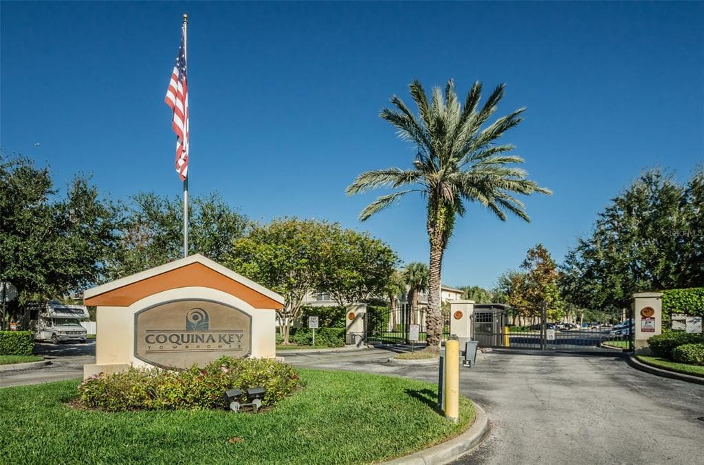 160 COQUINA BAY DRIVE ST PETERSBURG, FL 33705