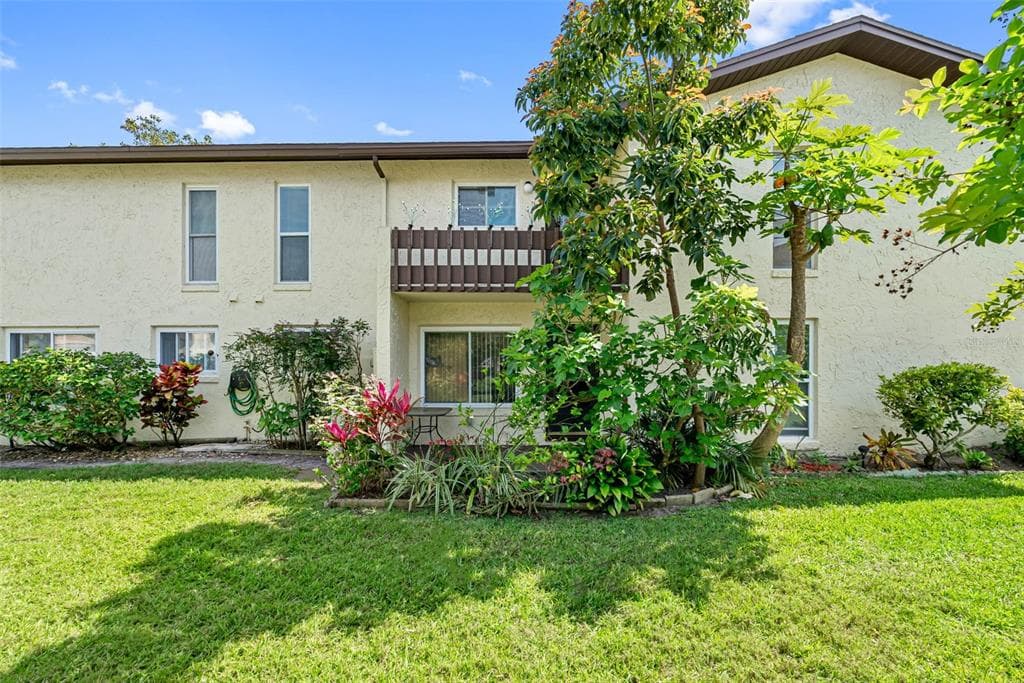501 E BAY DRIVE UNIT 1602 LARGO, FL 33770