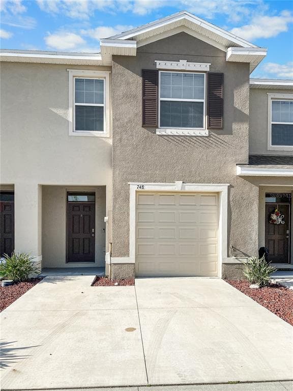 748 BARCLAY WOOD DRIVE RUSKIN, FL 33570