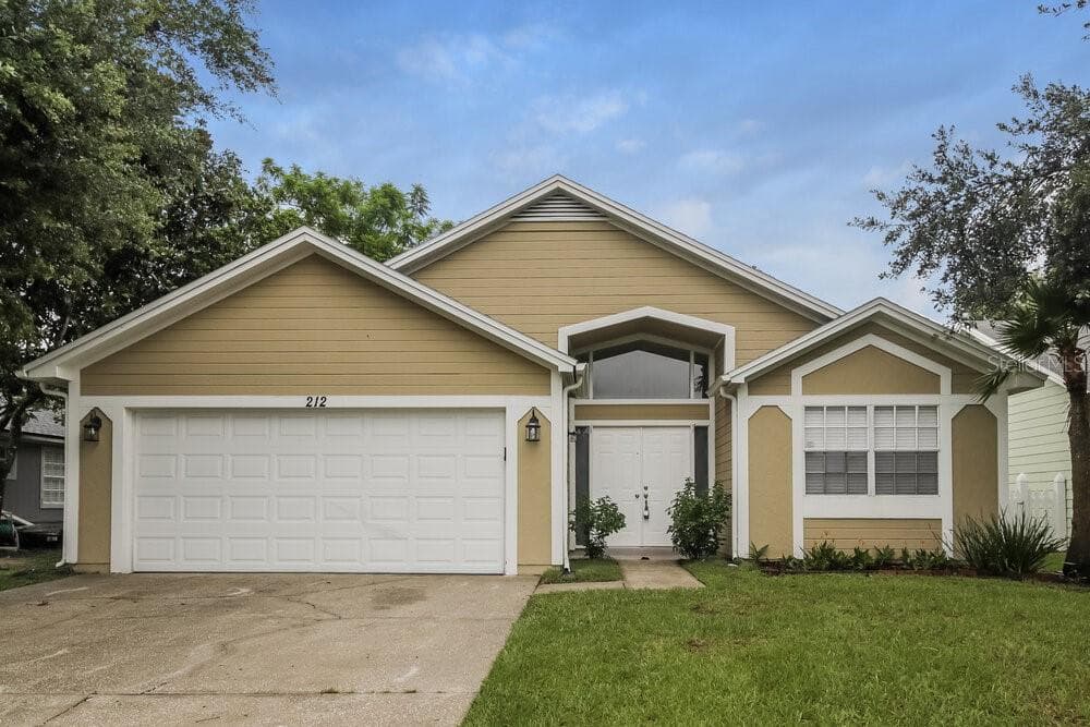 212 RAPSCALLION COURT ORLANDO, FL 32828