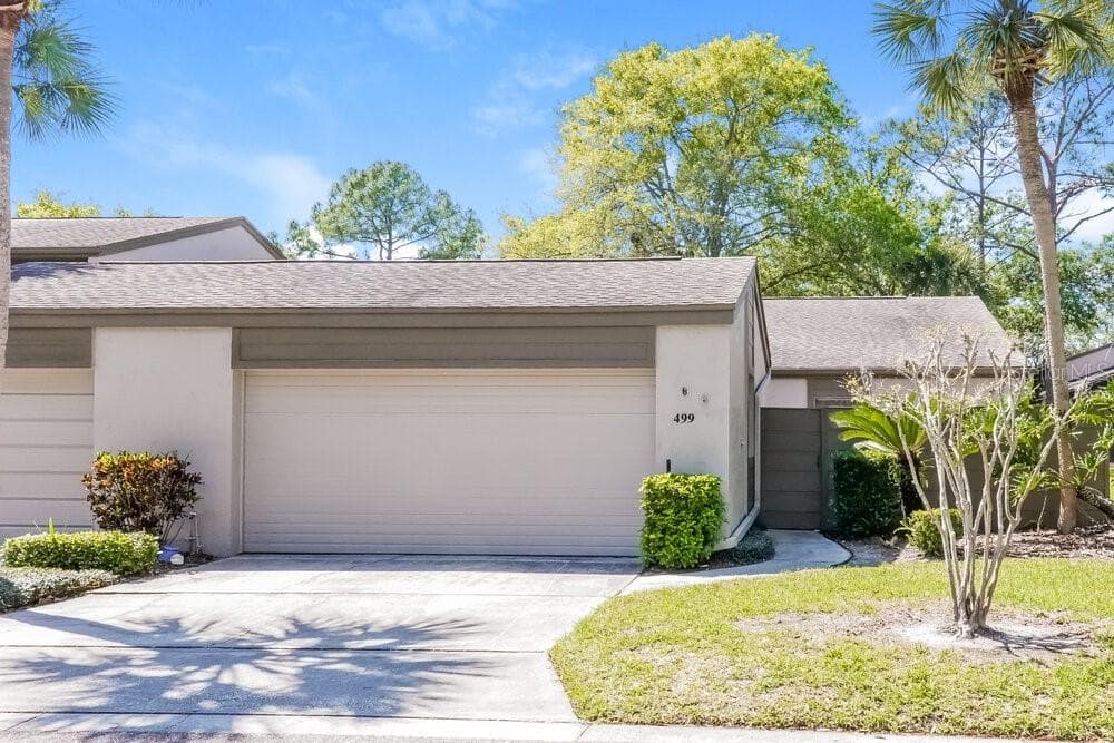 499 MEADOWOOD BOULEVARD FERN PARK, FL 32730