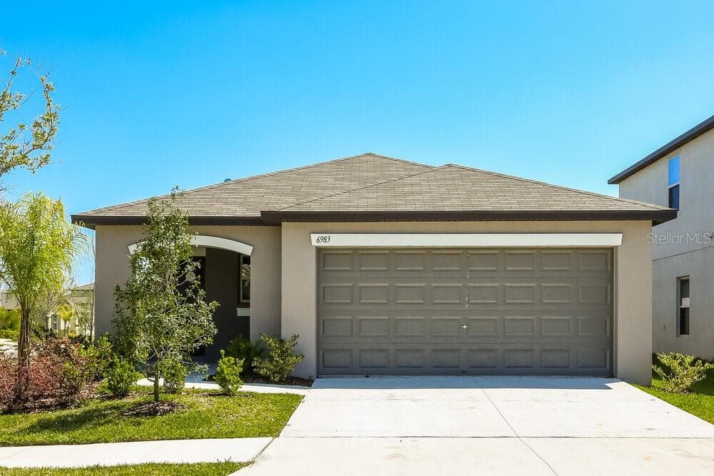 6983 KING CREEK DRIVE SUN CITY CENTER, FL 33573