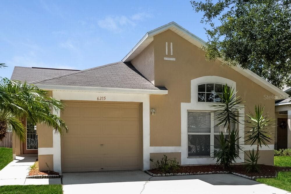 6215 CANNOLI PLACE RIVERVIEW, FL 33578