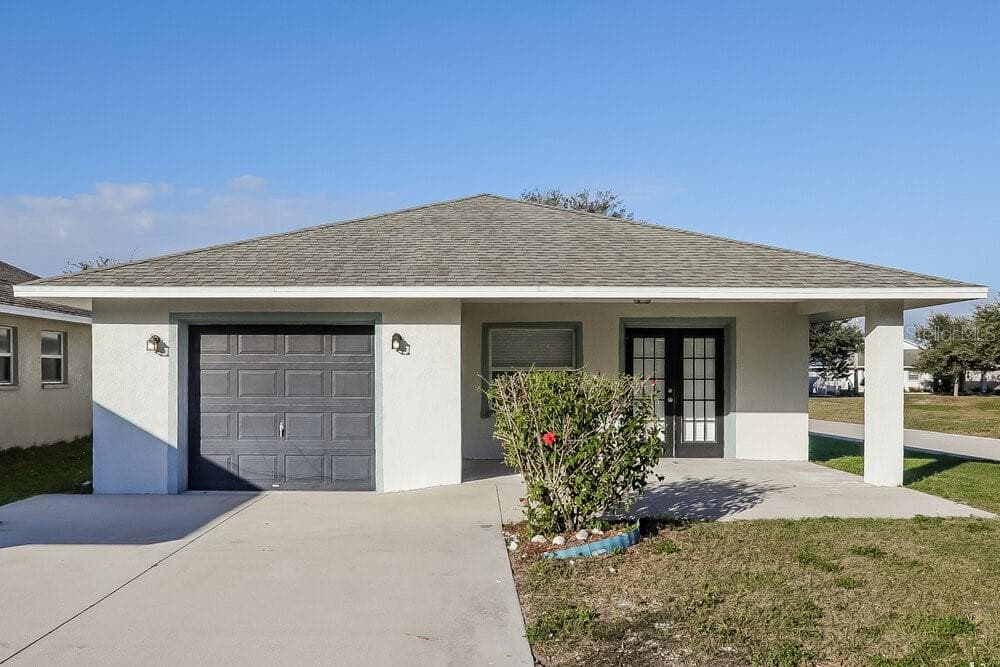 2304 PLEASURE RUN DRIVE RUSKIN, FL 33570
