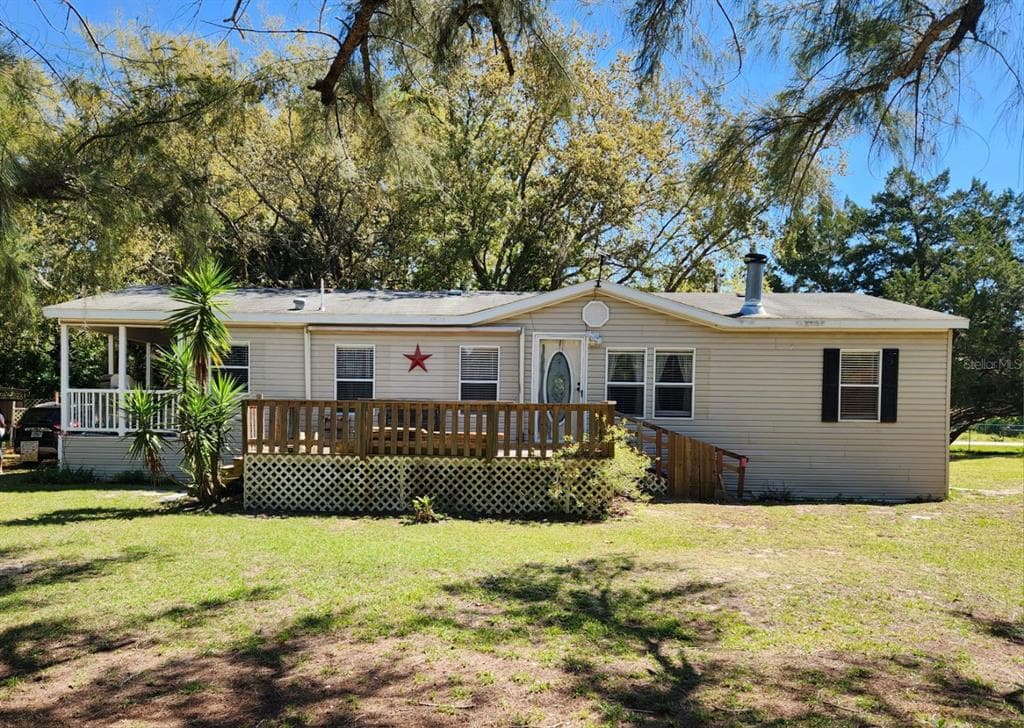 8171 NORMANDY DRIVE WEEKI WACHEE, FL 34613