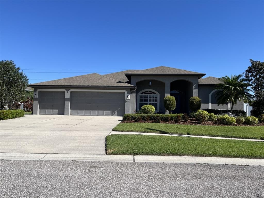 3826 MILFLORES DRIVE SUN CITY CENTER, FL 33573
