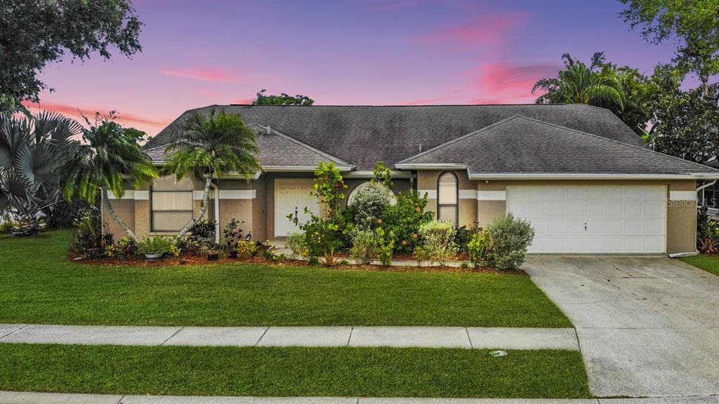 7988 GLENBROOKE LANE SARASOTA, FL 34243