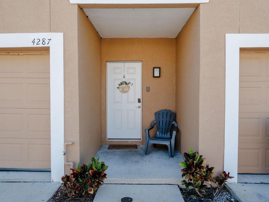 4287 TYLER CIRCLE N ST PETERSBURG, FL 33709