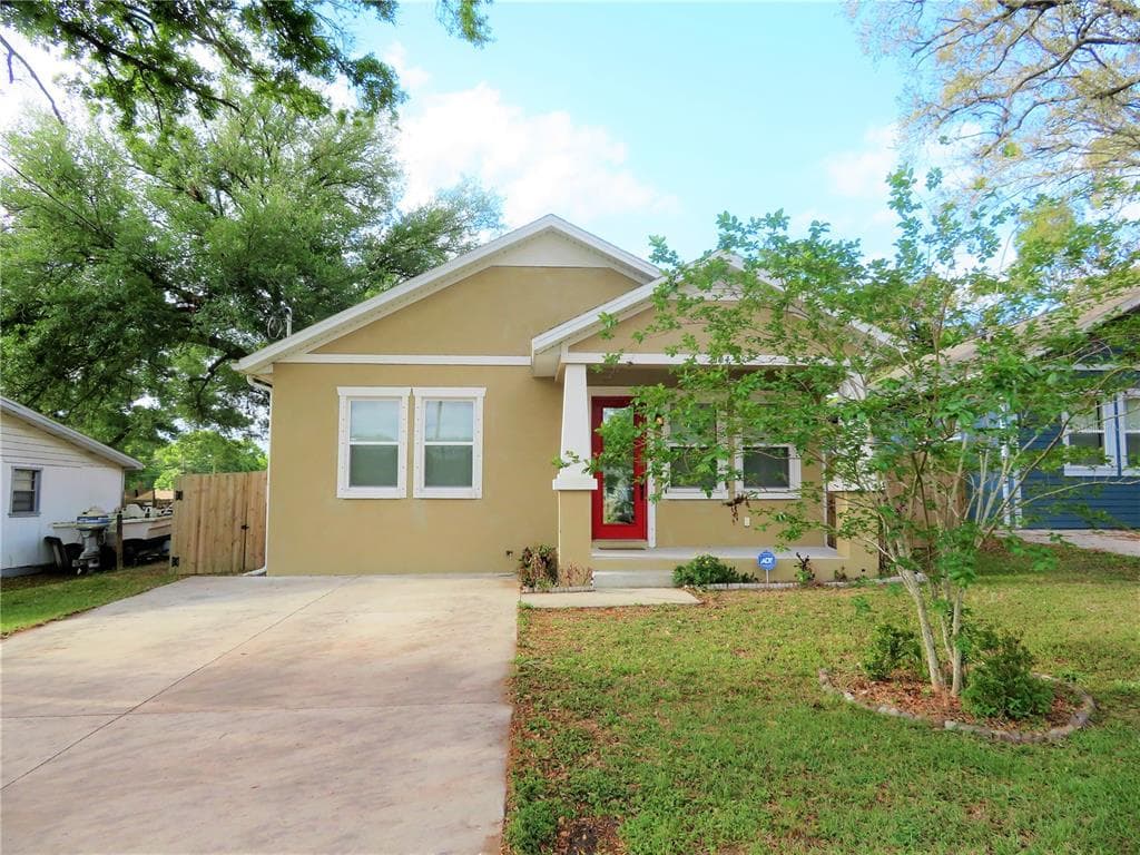 2104 W CLIFTON STREET TAMPA, FL 33603
