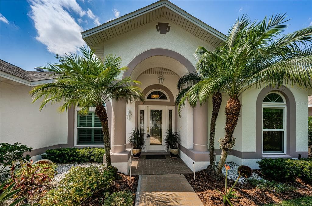 2411 WHEELER GROVES DRIVE SEFFNER, FL 33584