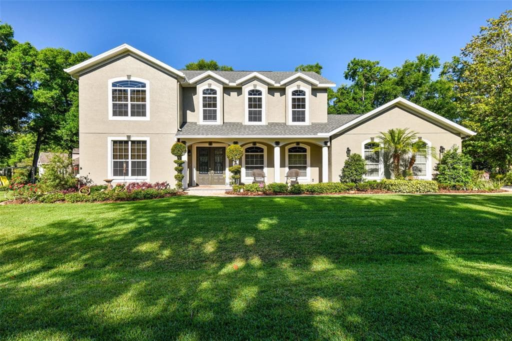 16706 LAKE EVELAND PLACE