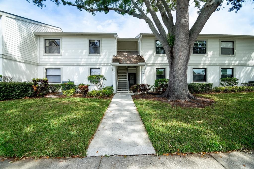 112 WINDWARD PLACE UNIT 12