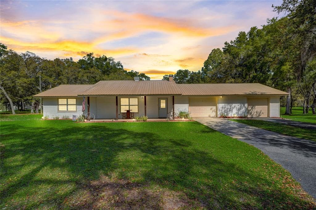 12344 CR 684 WEBSTER, FL 33597