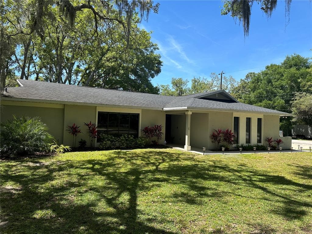 2040 W LAKE BRANTLEY DRIVE LONGWOOD, FL 32779