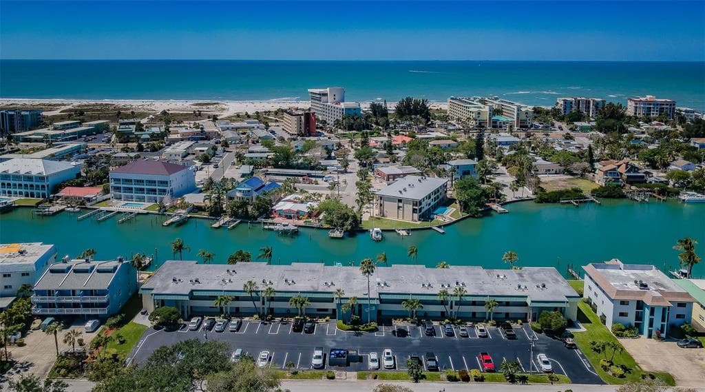 12000 CAPRI CIRCLE S UNIT 3 TREASURE ISLAND, FL 33706