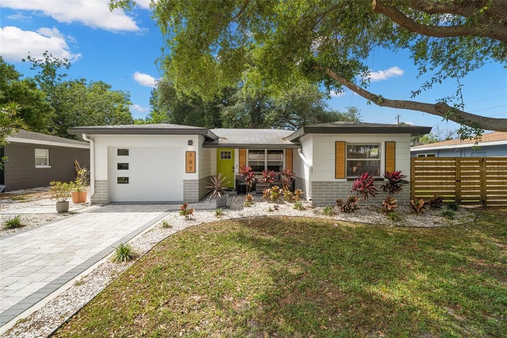 707 FREEMONT STREET S GULFPORT, FL 33707