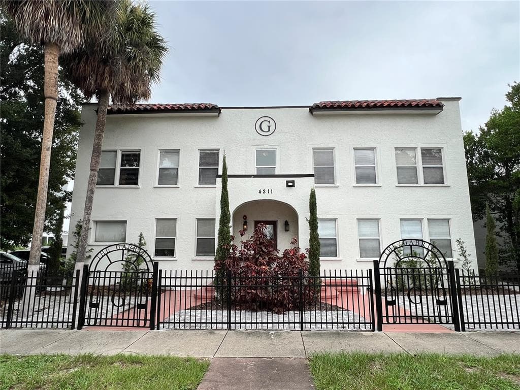 4211 W NORTH A STREET UNIT 9 TAMPA, FL 33609