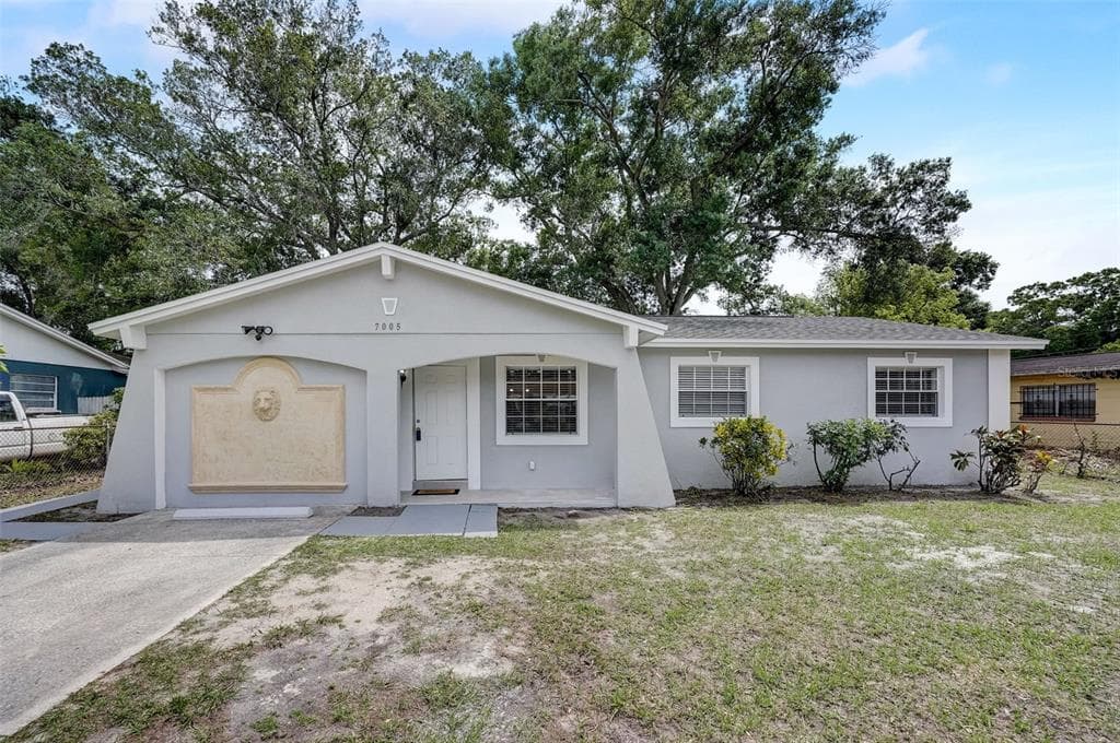 7005 SANDHURST DRIVE TAMPA, FL 33619